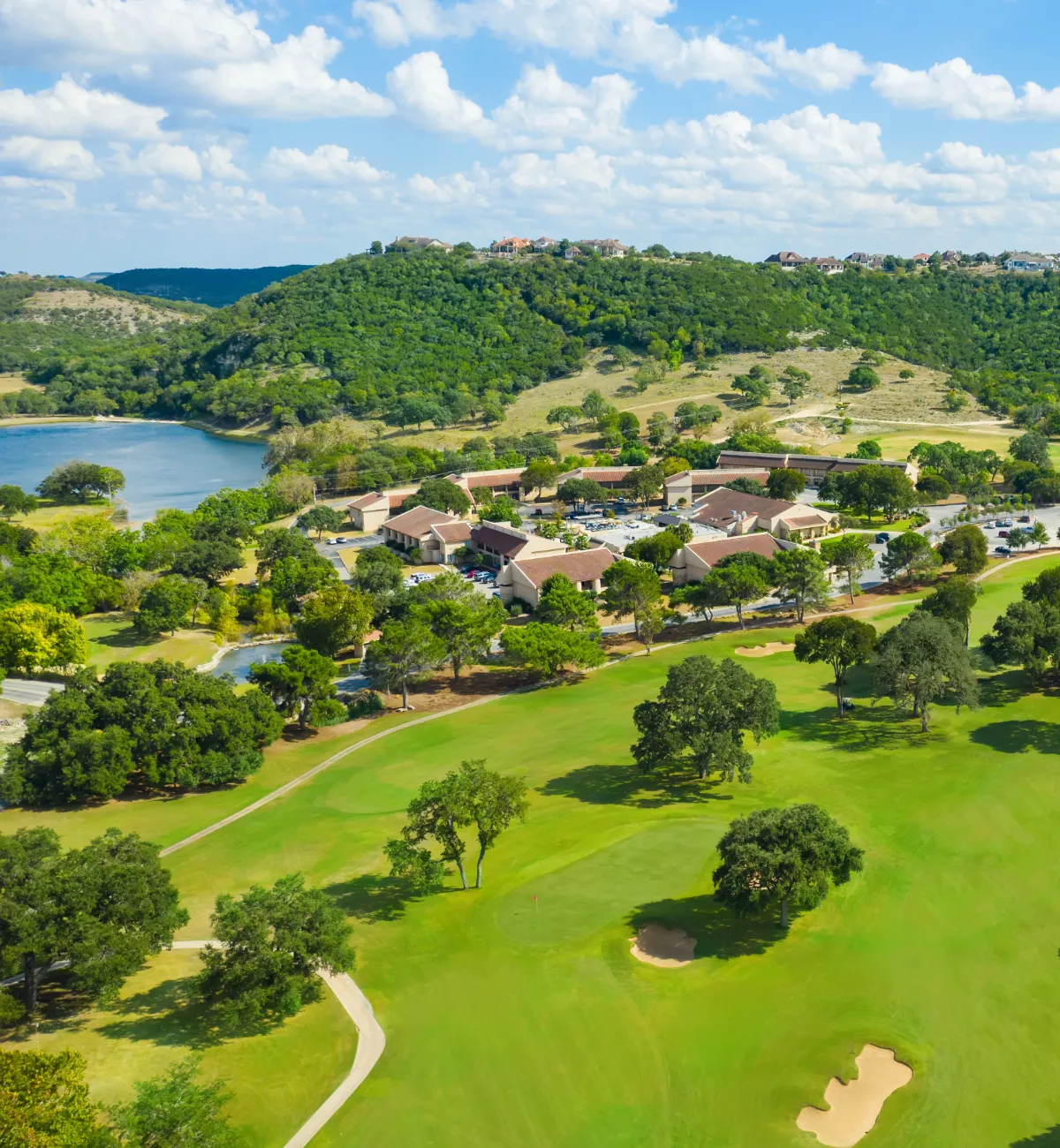 Tapatio Springs Key Features