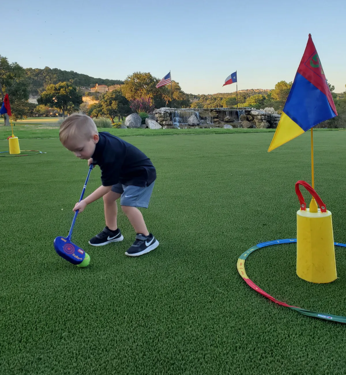 Tapatio Springs Key Features